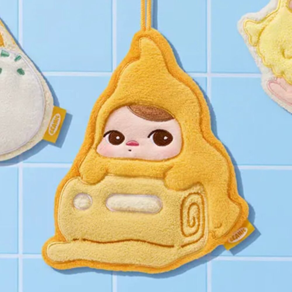 Egg Roll - NEW Sealed Pop Mart Pucky Egg Beanie Hand Towel